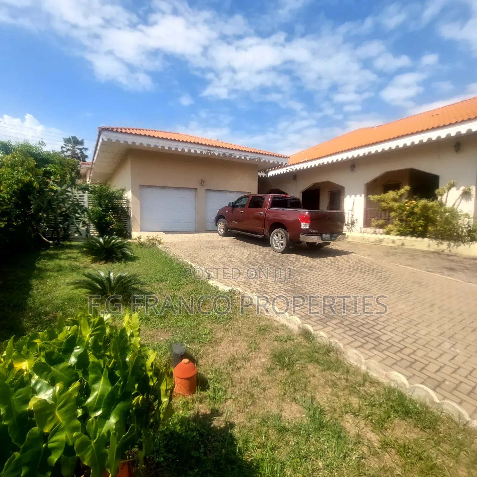 4bdrm House in Kg Franco Properties, Airport Residential Area for sale
