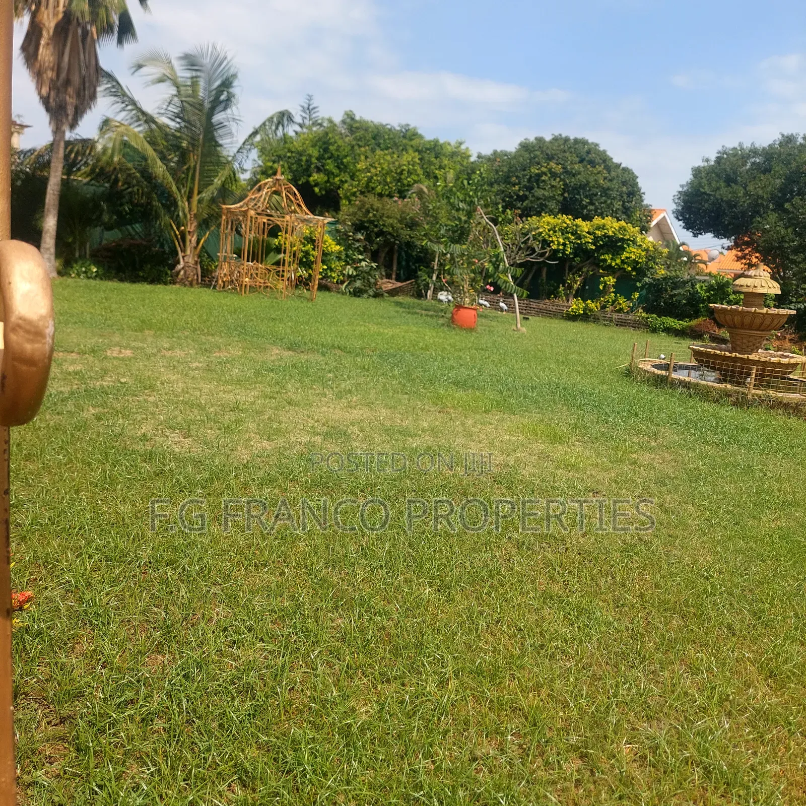 4bdrm House in Kg Franco Properties, Airport Residential Area for sale