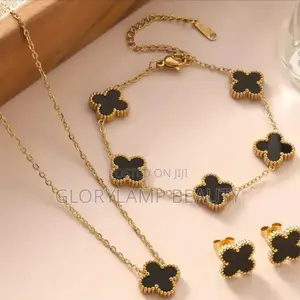 Van Cleef Clover Necklace Bracelet and Earrings Set With Gift Box