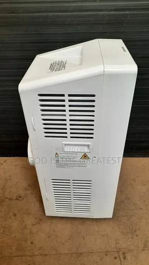 Freeze Yourself With 2.5hp Portable Air Conditioner
