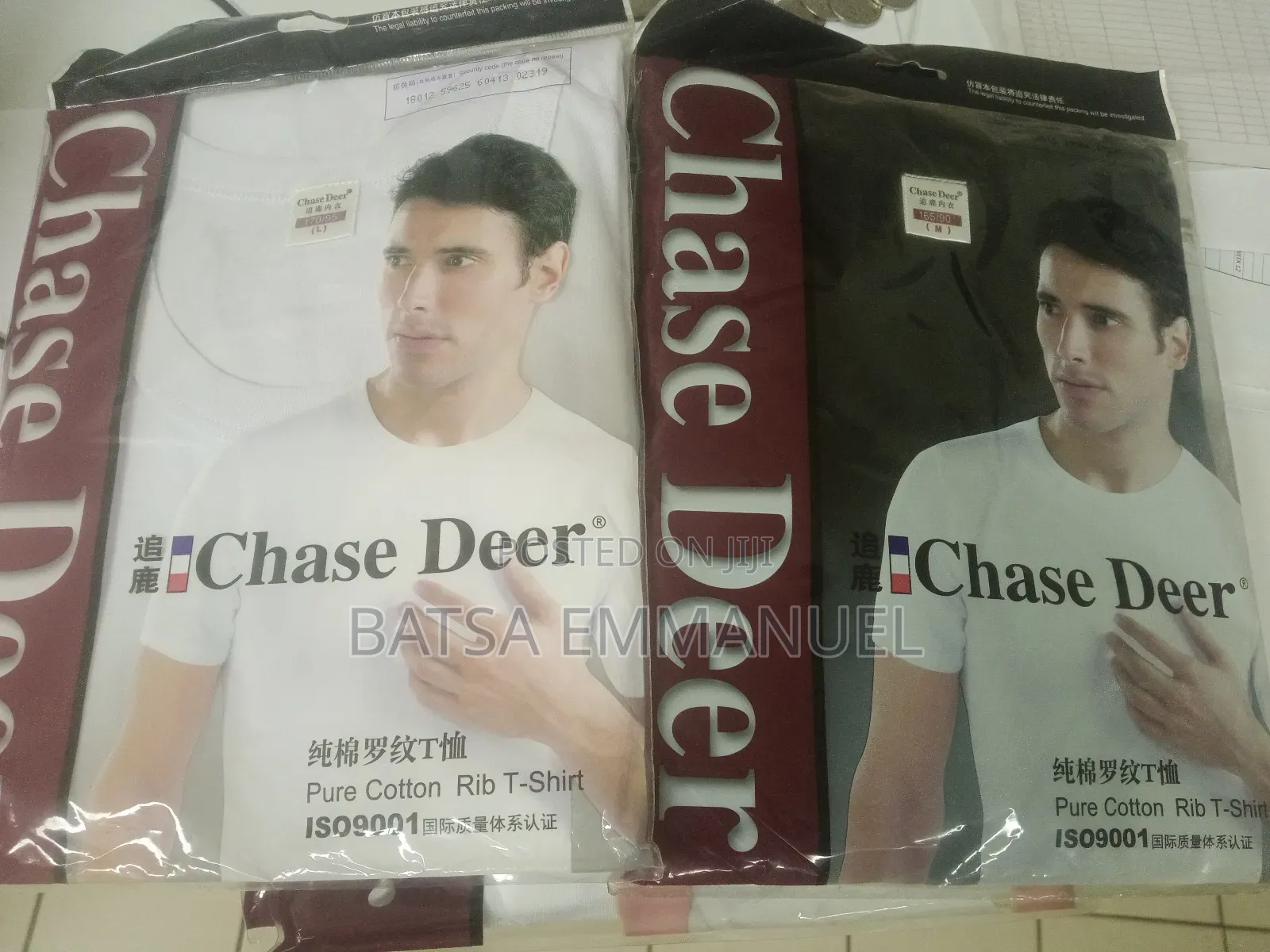 T-Shirts /Round Neck/ v-Neck/(Black, White)