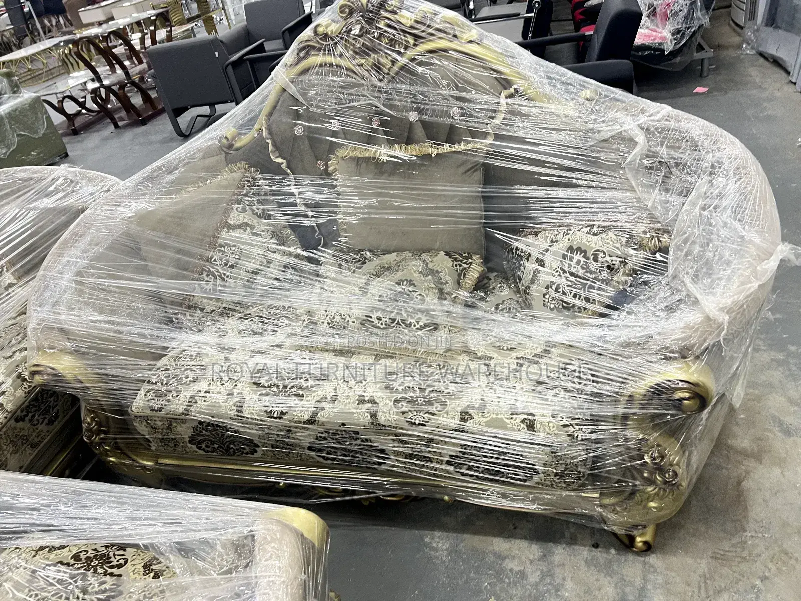 High Quality Royal Sofa Couch