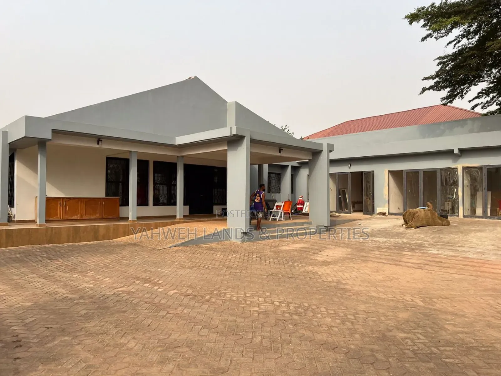 Furnished 5bdrm House in Adenta for rent