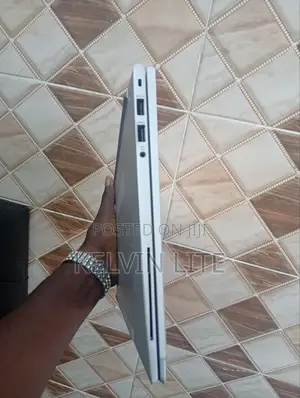 Laptop HP EliteBook 830 G8 16GB Intel Core I7 SSD 256GB