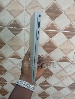 Laptop HP EliteBook 830 G8 16GB Intel Core I7 SSD 256GB