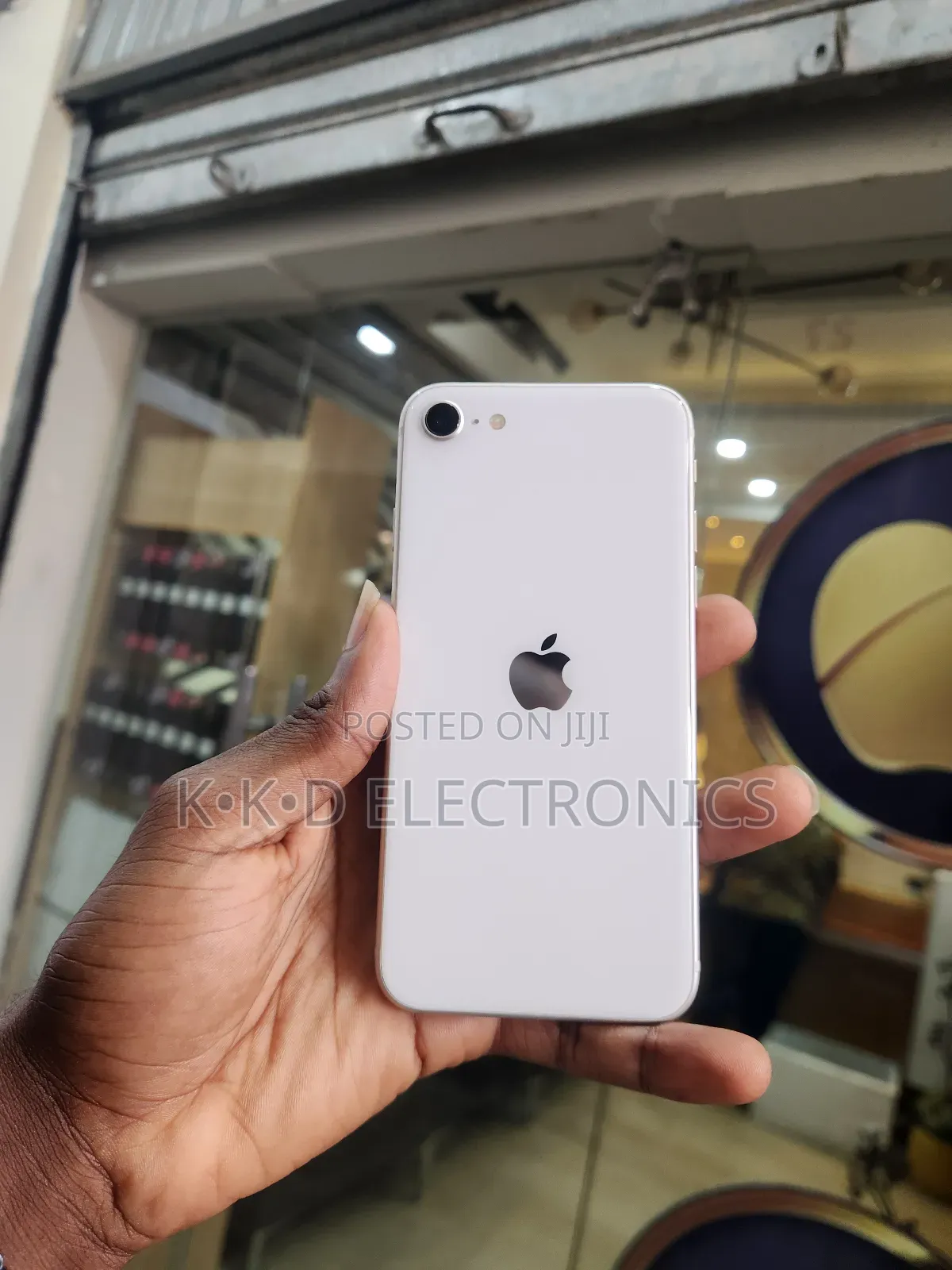 Apple iPhone SE (2022) 64 GB White