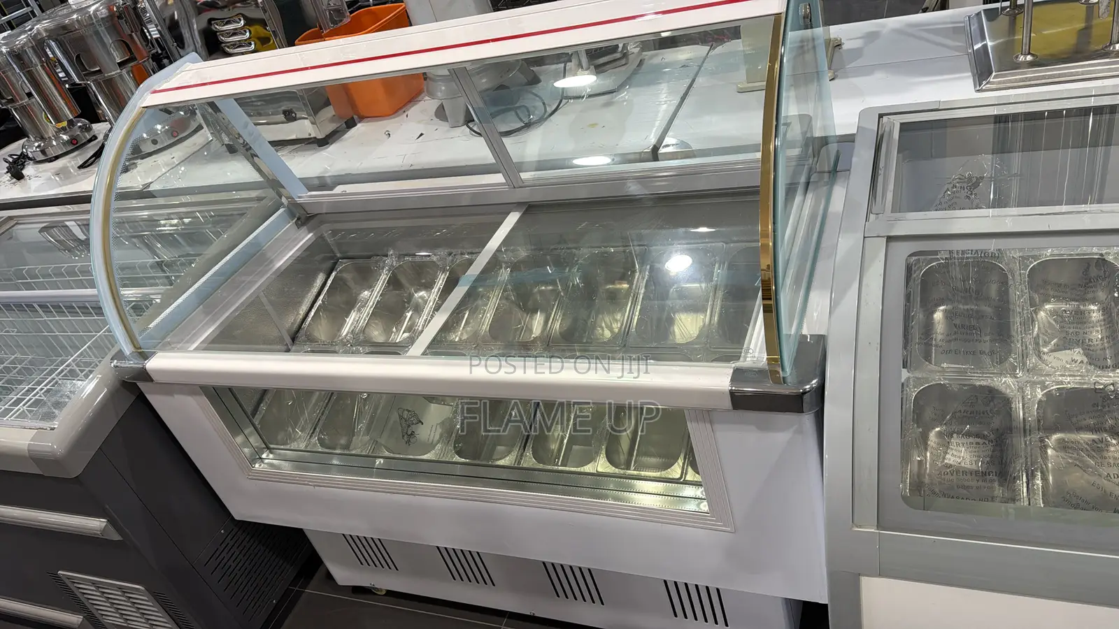 Ice Cream Display Freezer