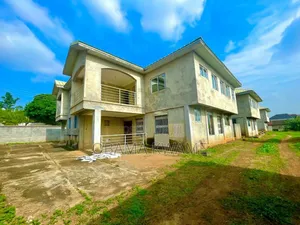 18bdrm House in Laryea Homes, West Legon for sale