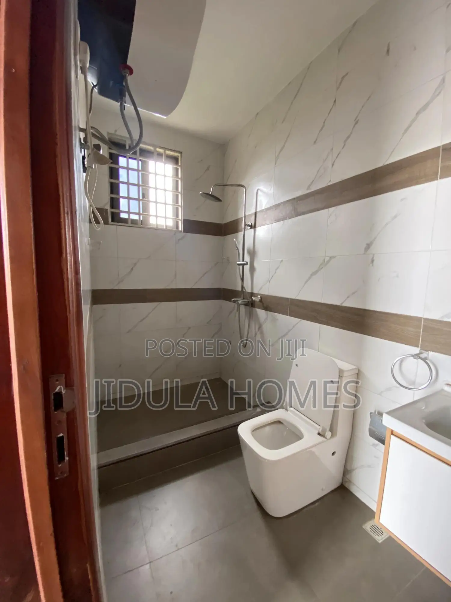 2bdrm Apartment in Lakeside Estate for rent