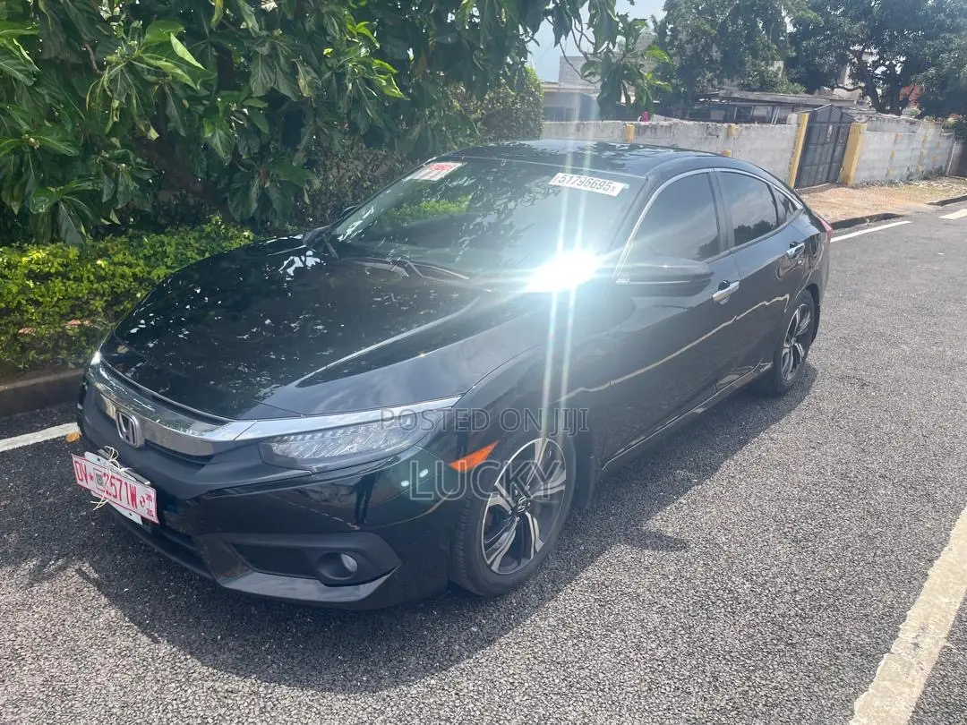 Honda Civic Touring 4dr Sedan (1.5L 4cyl) 2017 Black