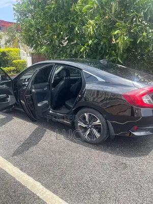 Honda Civic Touring 4dr Sedan (1.5L 4cyl) 2017 Black