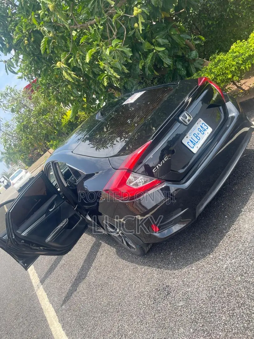 Honda Civic Touring 4dr Sedan (1.5L 4cyl) 2017 Black