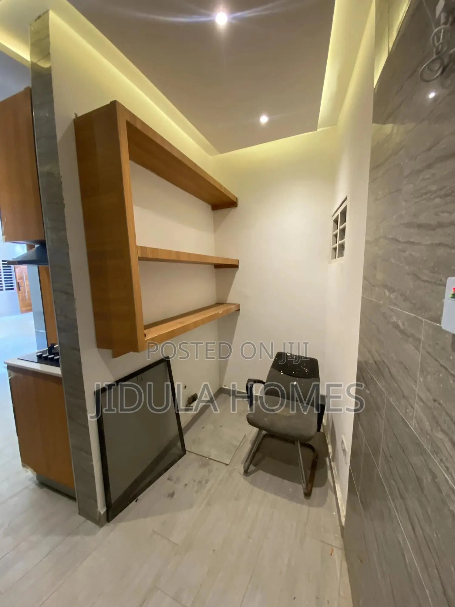 4bdrm Duplex in East Legon Hills, School Junction for sale