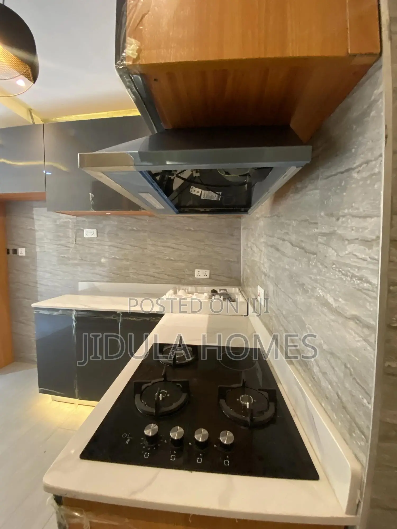 4bdrm Duplex in East Legon Hills, School Junction for sale