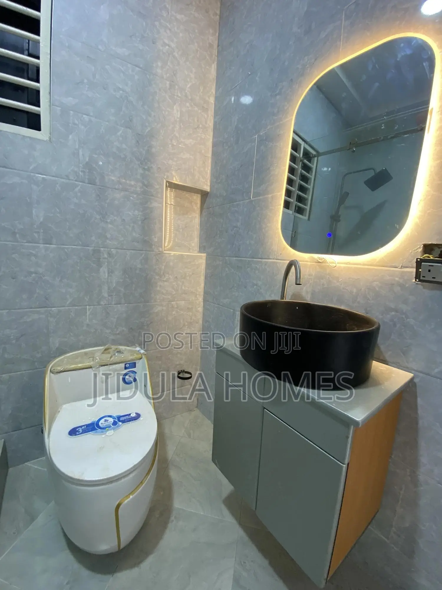 4bdrm Duplex in East Legon Hills, School Junction for sale
