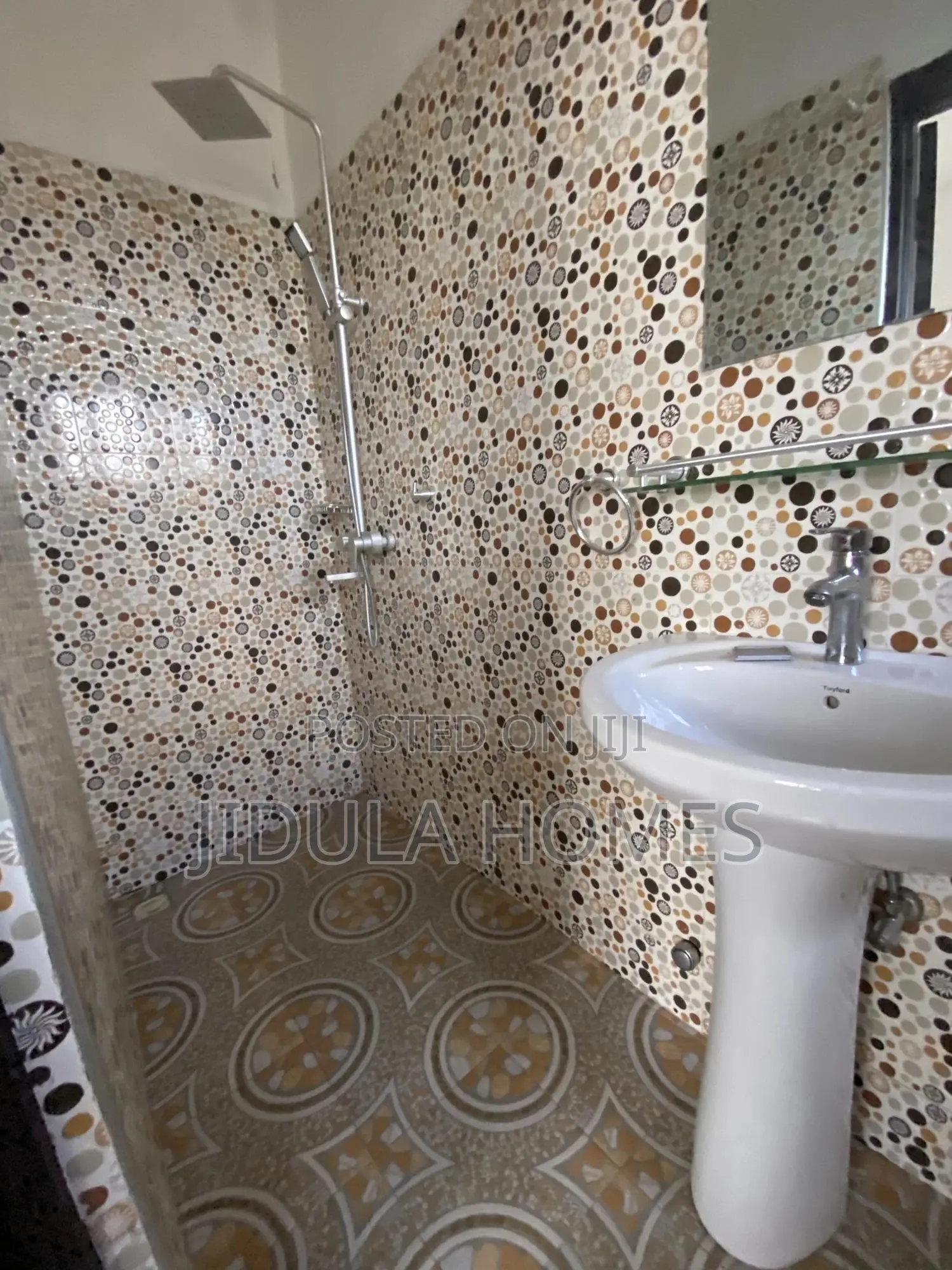 3bdrm Apartment in East Legon Hills, School Junction for rent