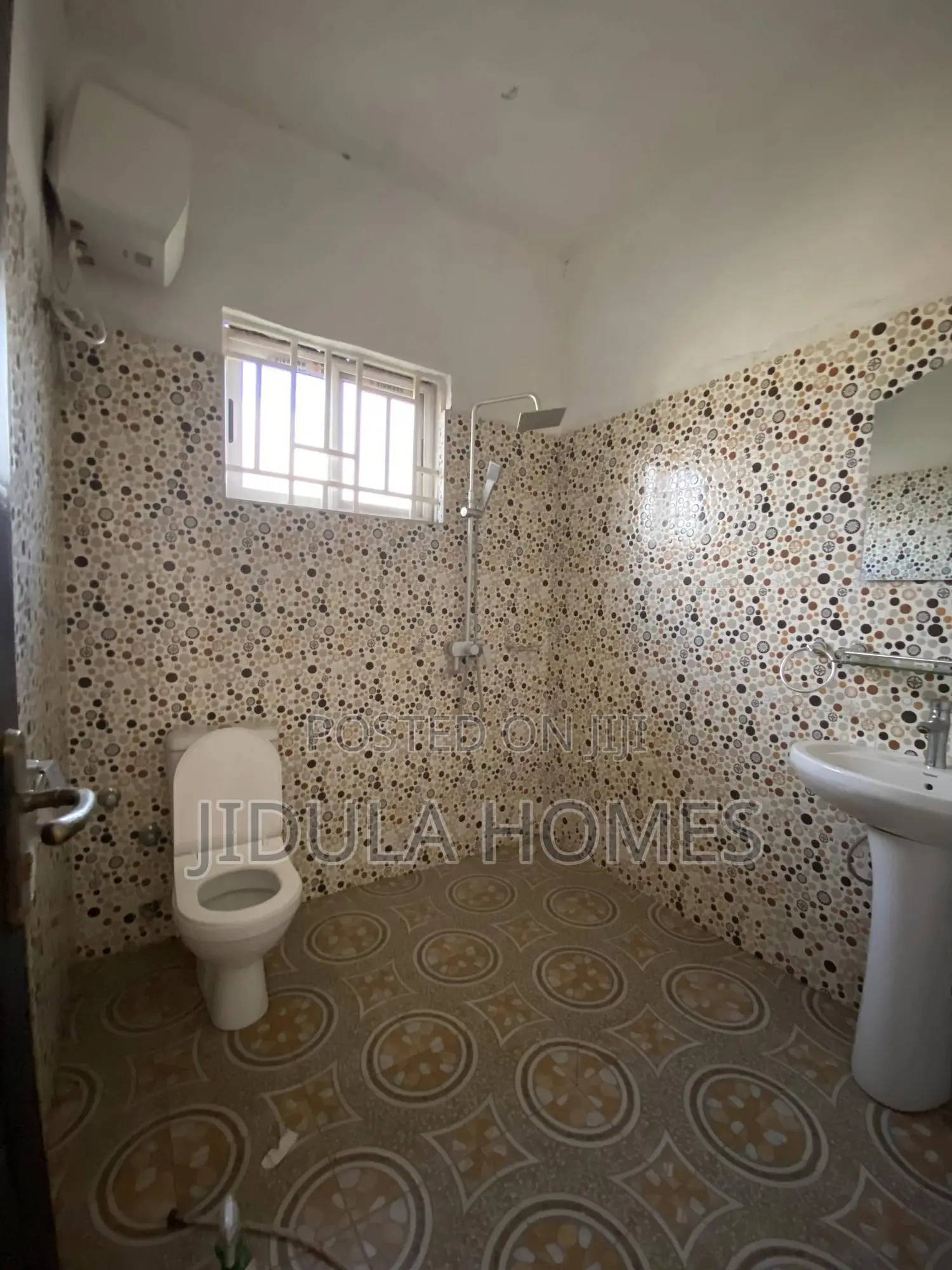 3bdrm Apartment in East Legon Hills, School Junction for rent