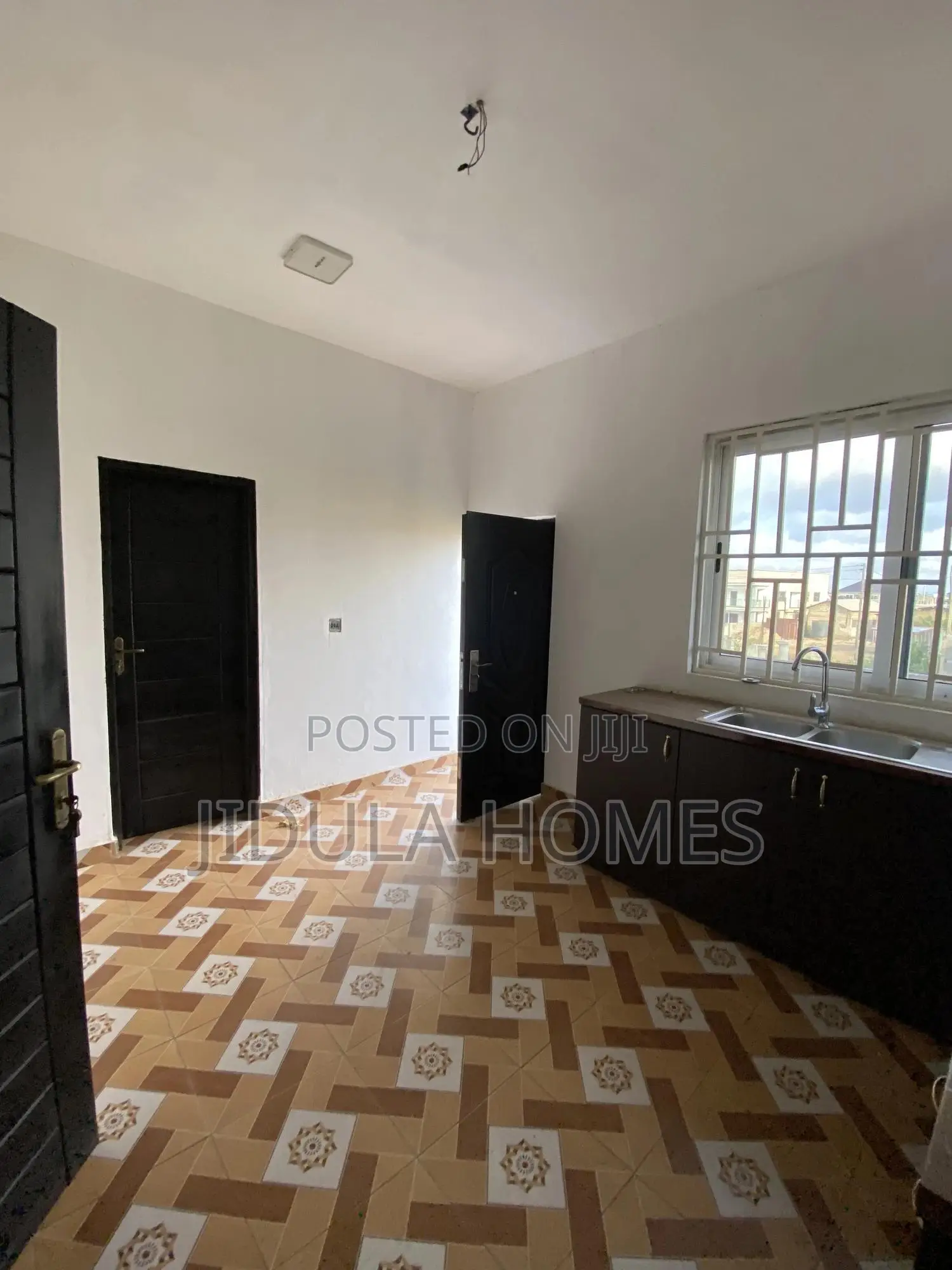 3bdrm Apartment in East Legon Hills, School Junction for rent