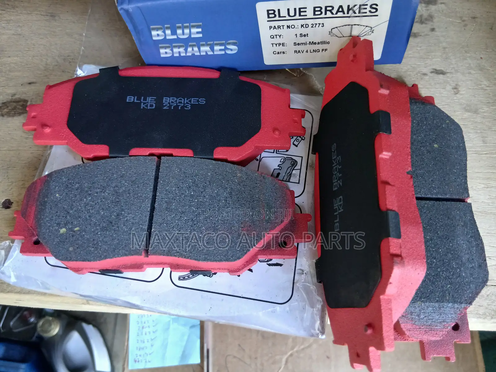 Blue Brakes Kd2773 Semi-Metalic Brake Pad – Front for Toyota Rav4