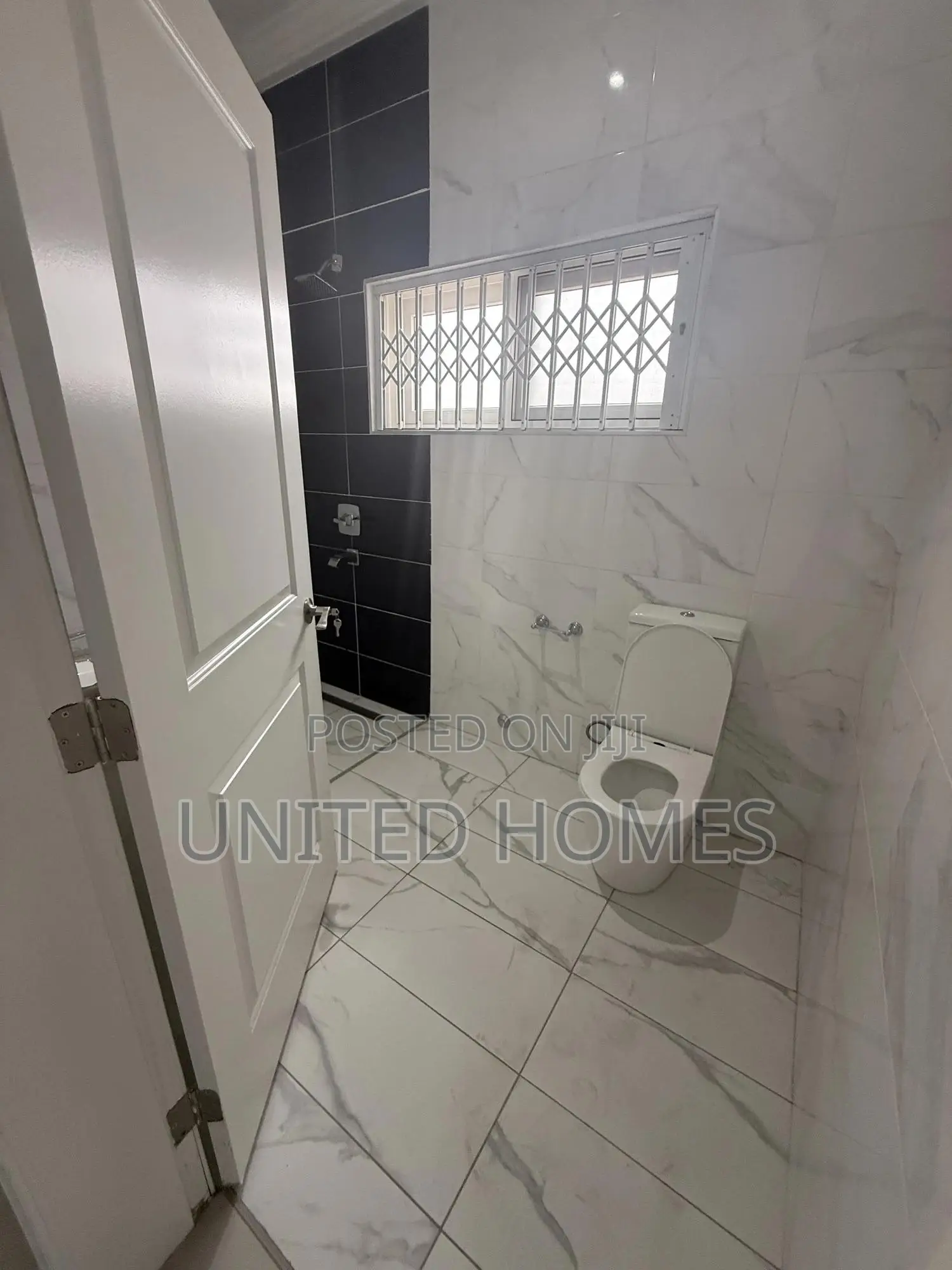 5bdrm House in Osu for rent