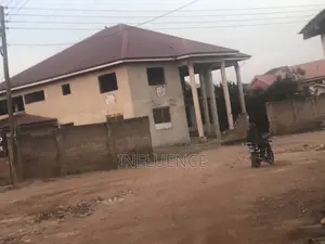 5bdrm House in New Legon, Lakeside for sale