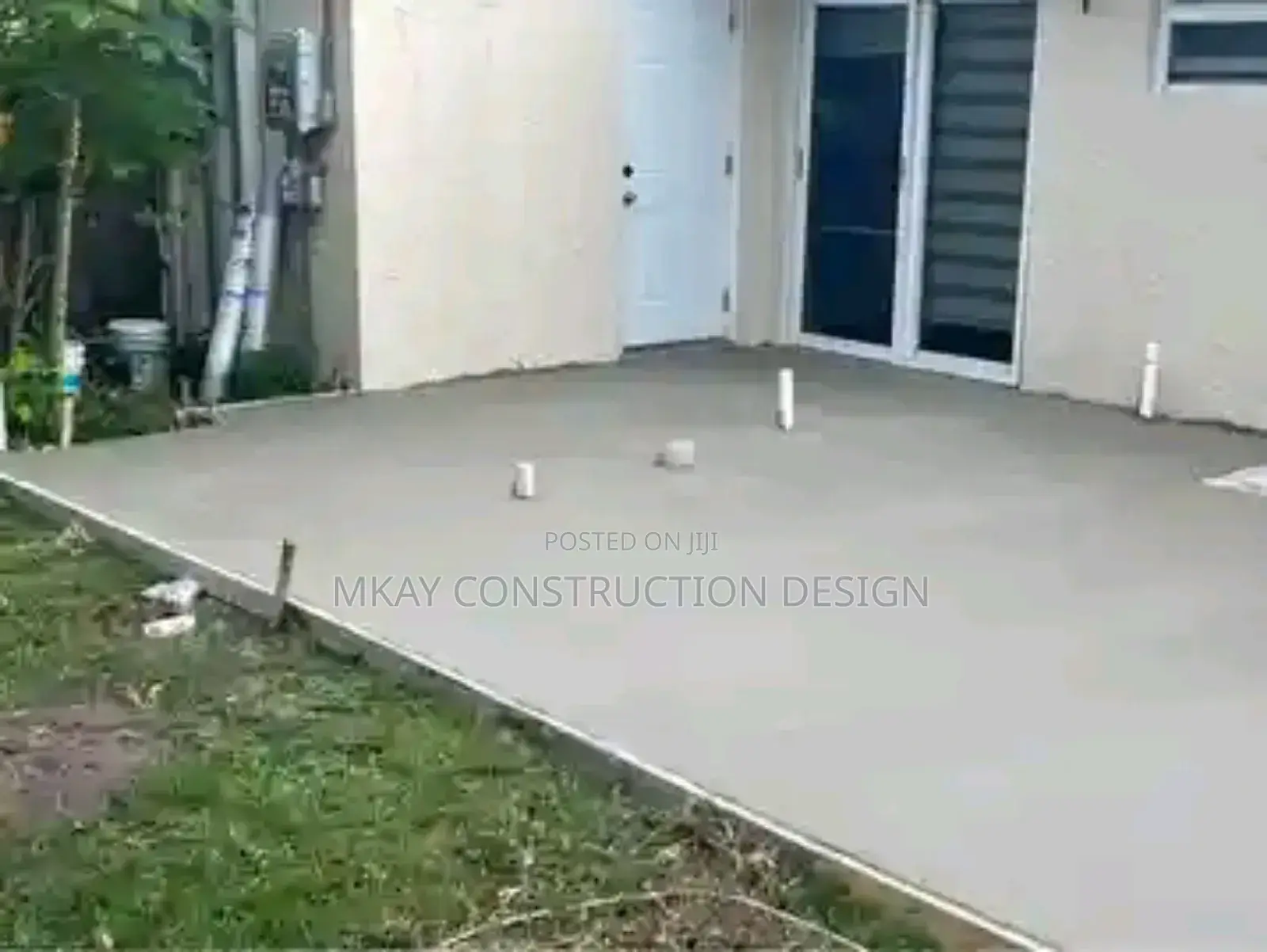 Chemical Broom Brush Concrete Demarcation Designs