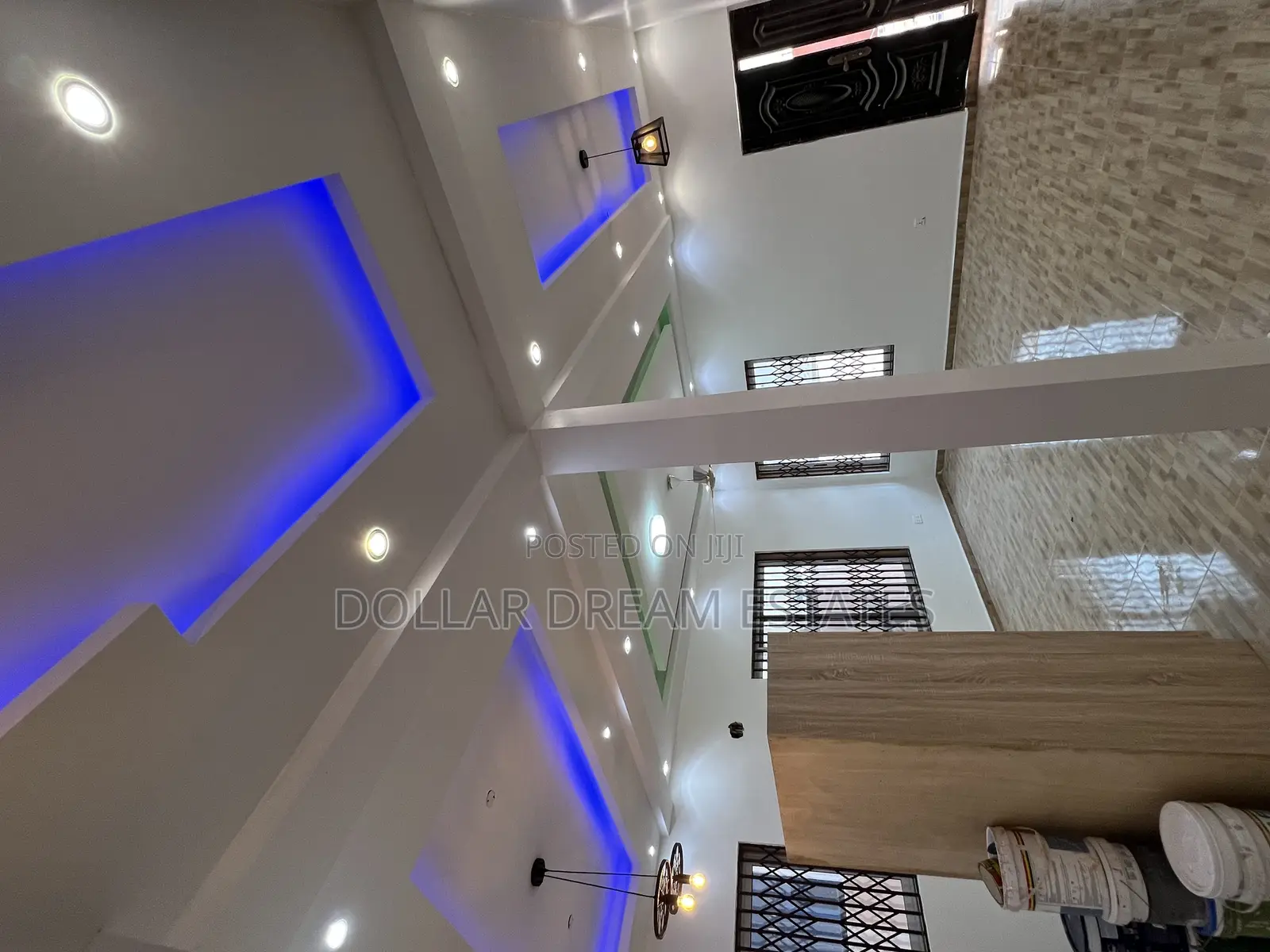 3bdrm Townhouse / Terrace in Oyarifa for rent