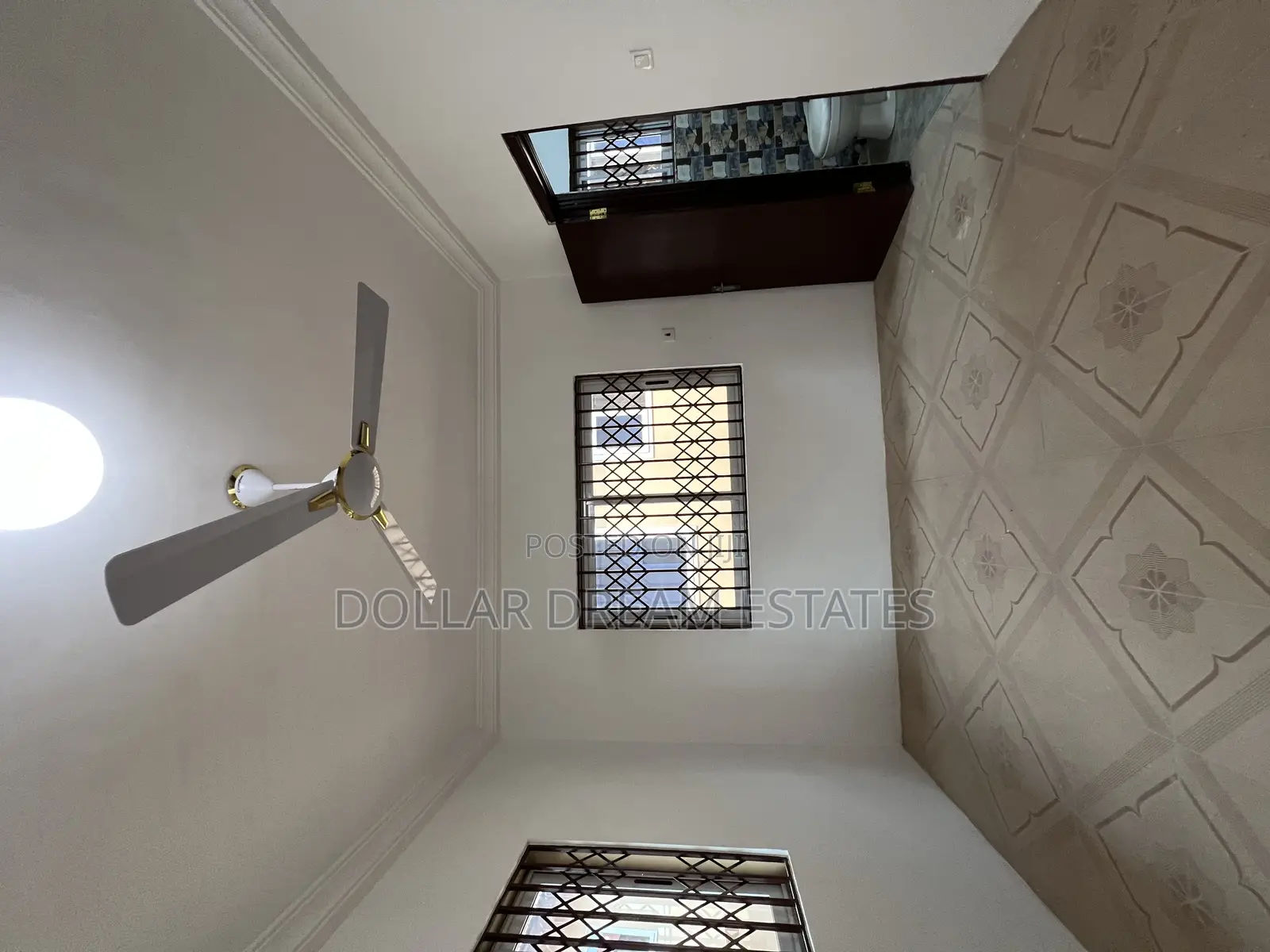 3bdrm Townhouse / Terrace in Oyarifa for rent