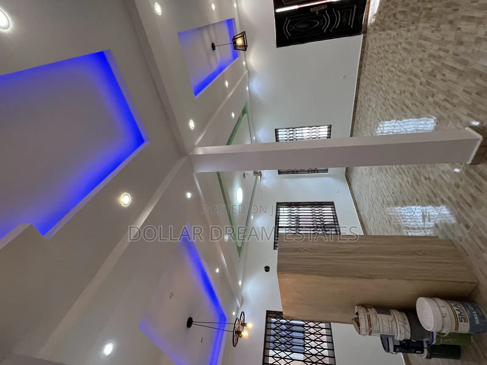3bdrm Townhouse / Terrace in Oyarifa for rent
