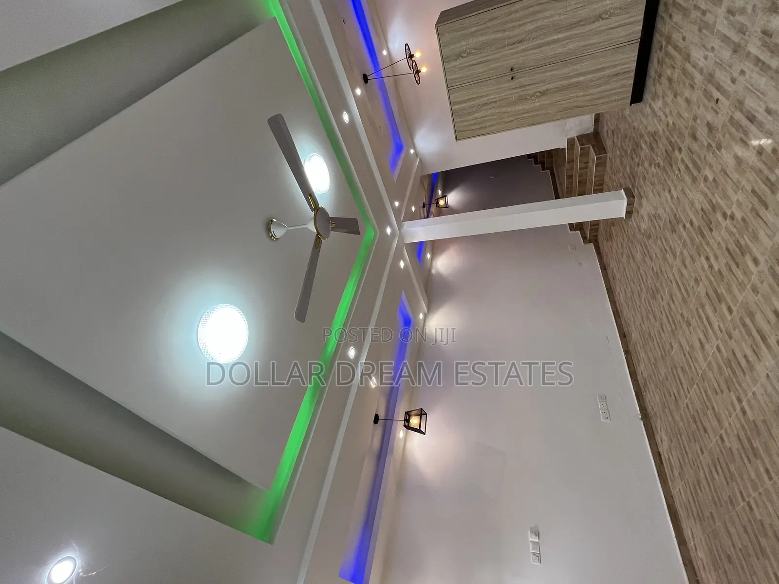 3bdrm Townhouse / Terrace in Oyarifa for rent