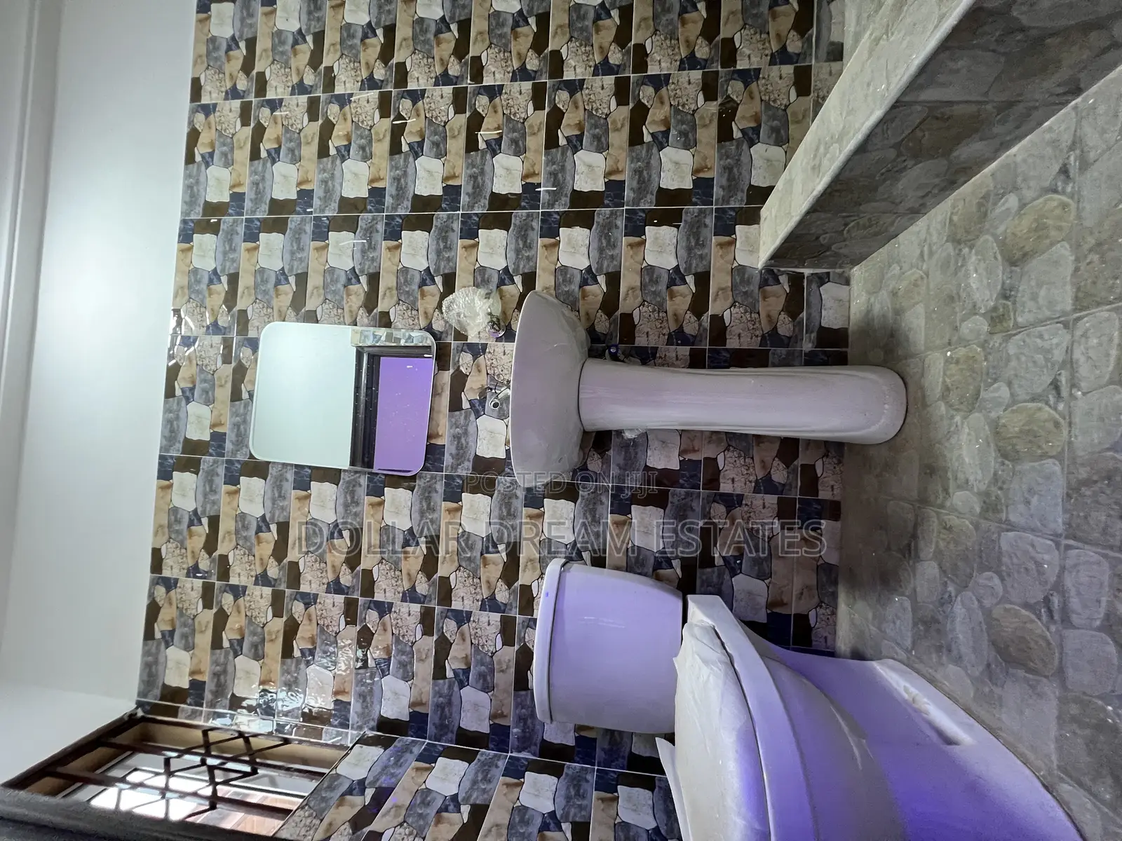 3bdrm Townhouse / Terrace in Oyarifa for rent