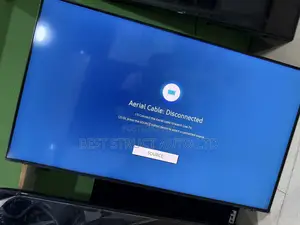 Neat Samsung 50 Inches Smart Crystal