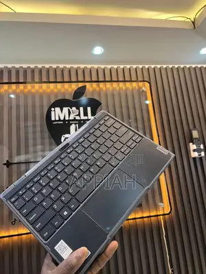 New Laptop Lenovo 300e 4GB Intel SSHD+SSD 256GB