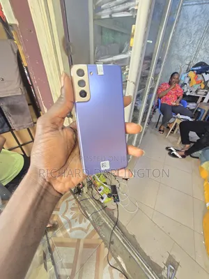New Samsung Galaxy S21 5G 256 GB Purple