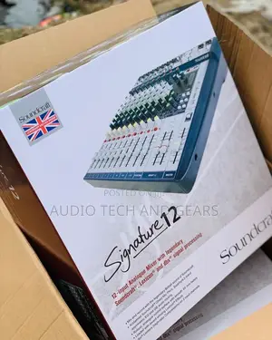Soundcraft Signature 12