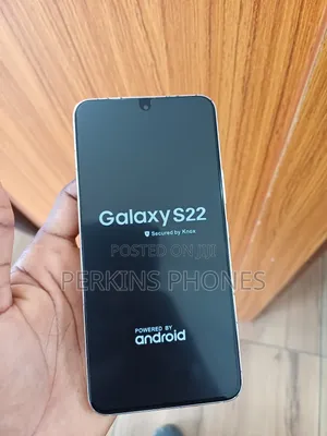 New Samsung Galaxy S22 5G 128 GB Black