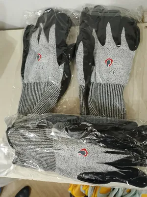 Anti-cut Gloves<>Pro Mac. (Moq=12 Pairs)