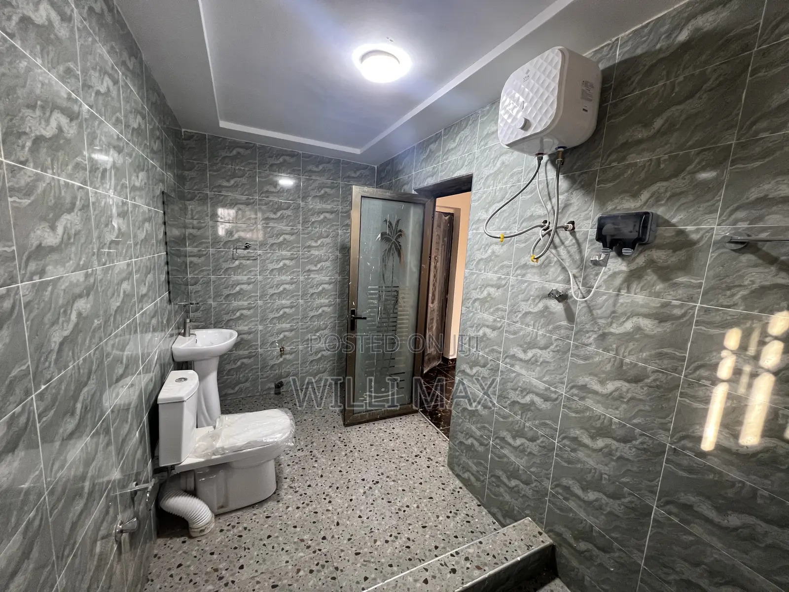 2bdrm Apartment in Ayimensah, Oyarifa Mall Area for rent