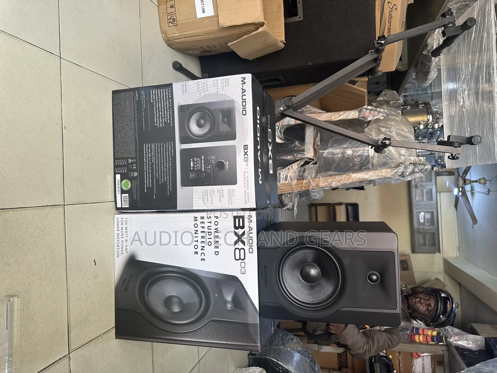 M- Audio Bx8 D3 Studio Monitor