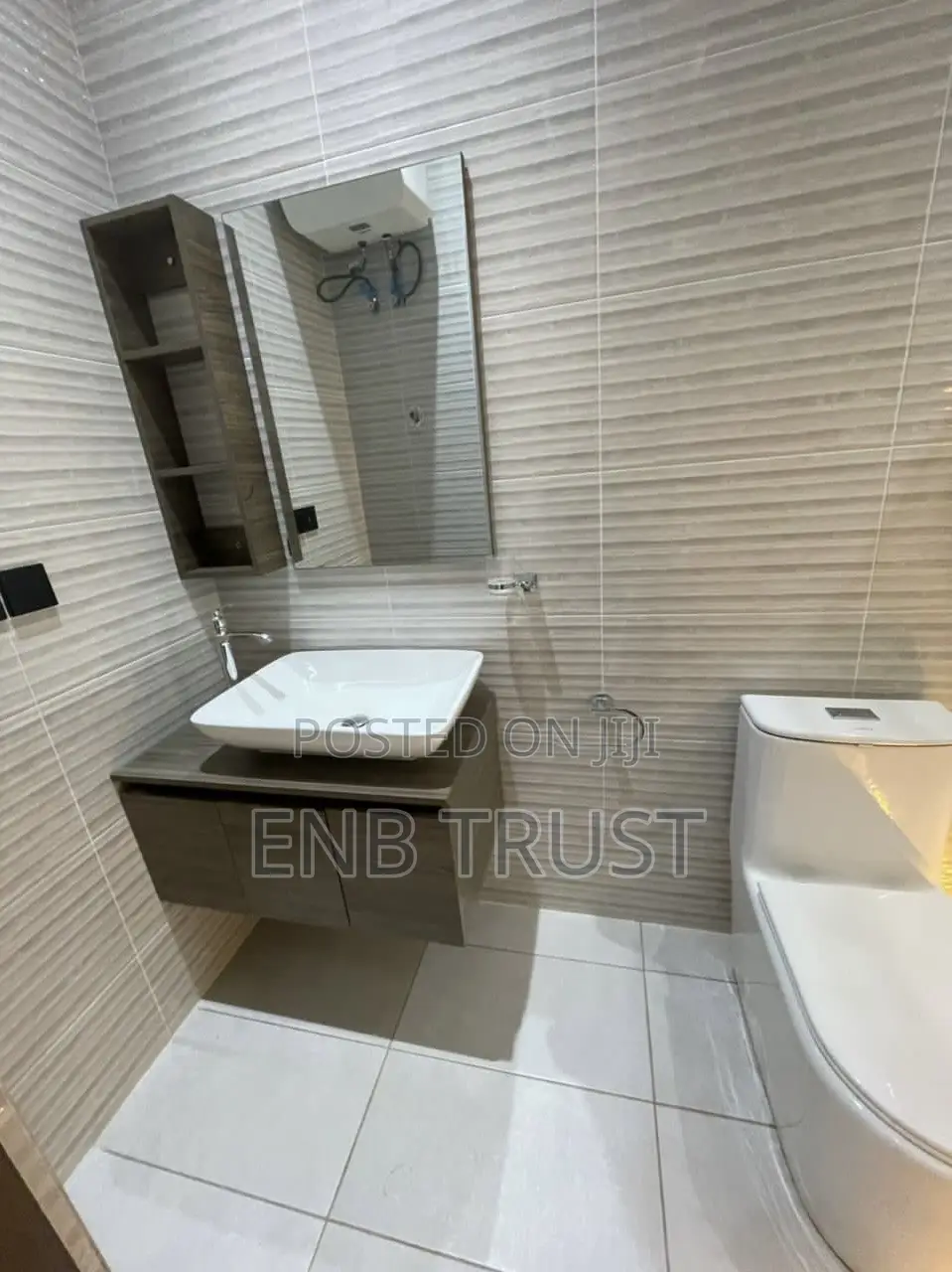 4bdrm Duplex in East Legon Hills, School Junction for sale