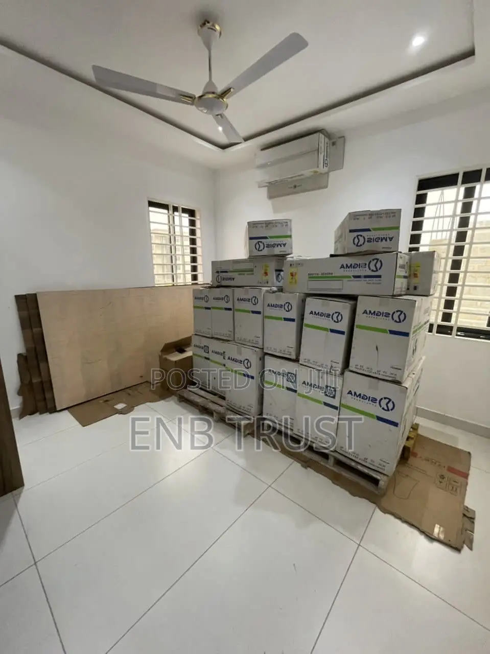 4bdrm Duplex in East Legon Hills, School Junction for sale