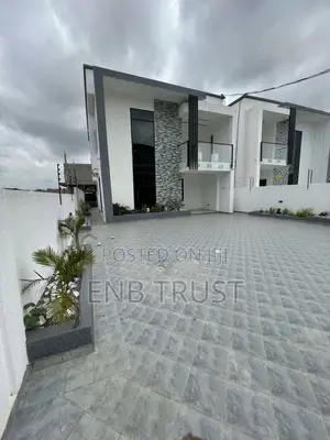 4bdrm Duplex in East Legon Hills, School Junction for sale