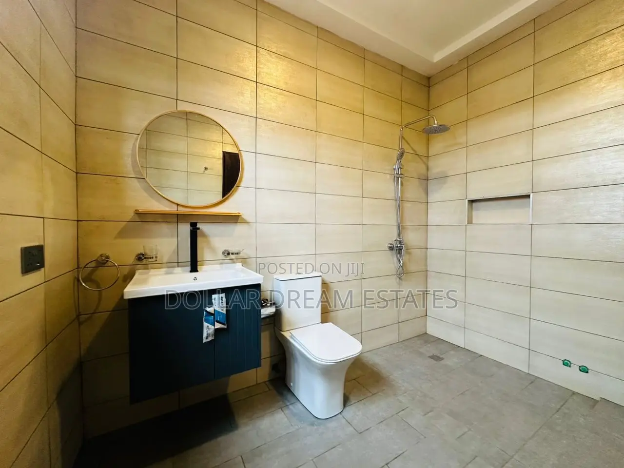 2bdrm House in Haatso for sale
