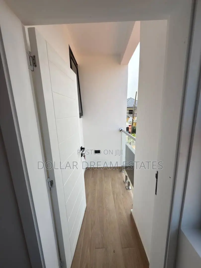 3bdrm Townhouse / Terrace in Airport Residential Area for rent