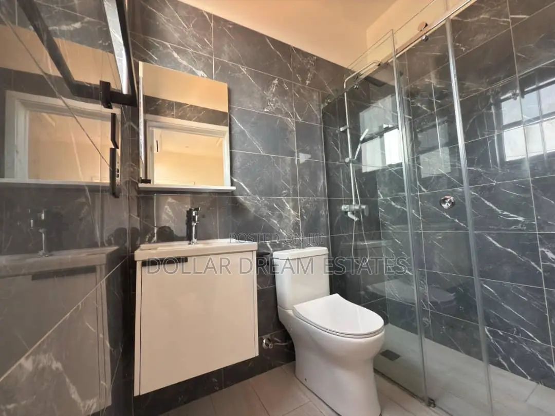 3bdrm Townhouse / Terrace in Airport Residential Area for rent