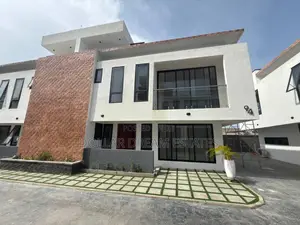 3bdrm Townhouse / Terrace in Airport Residential Area for rent