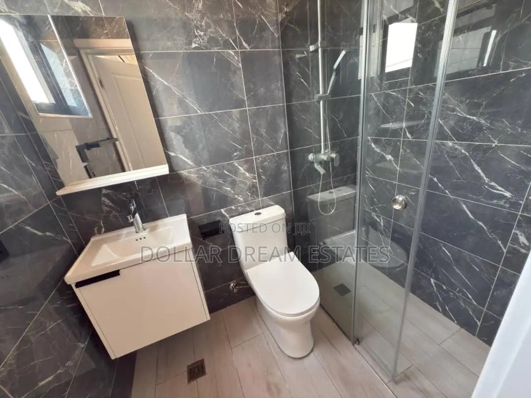3bdrm Townhouse / Terrace in Airport Residential Area for rent