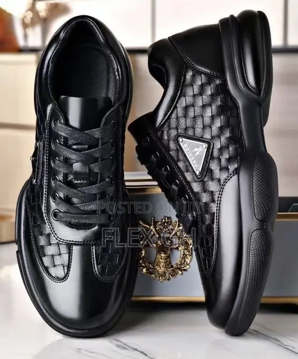 High Fashion Men's Business Shoes Leather Casual Office Shoes - Black