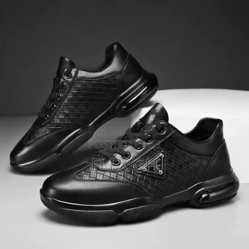 High Fashion Men's Business Shoes Leather Casual Office Shoes - Black