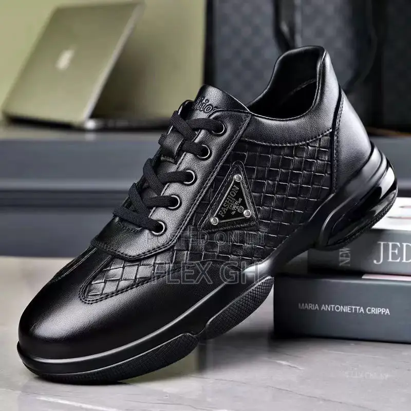 High Fashion Men's Business Shoes Leather Casual Office Shoes - Black